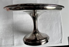 Antike Tortenplatte auf Fuß