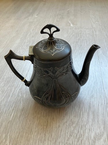 Versilberte kaffeekanne - kaffeekanne, im